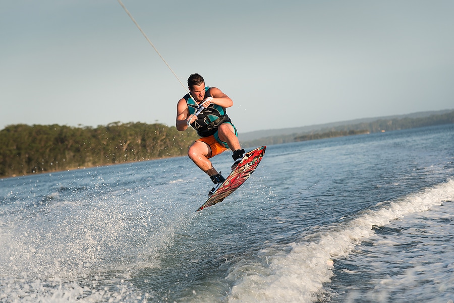 Ski Boat, Wakeboard, and Kneeboard Rentals 